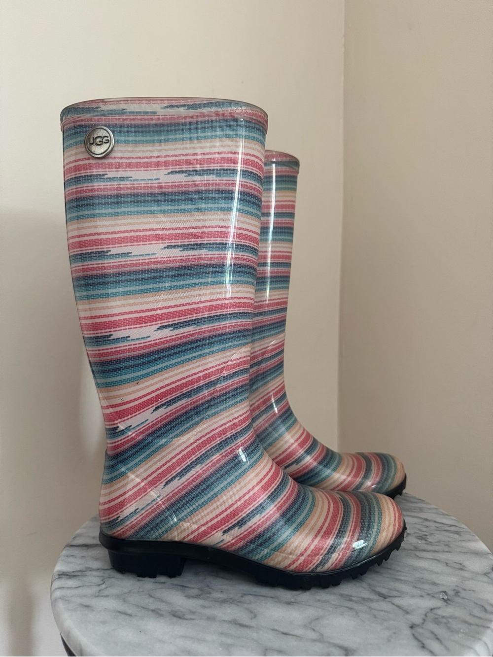 UGG Australia Shaye Serape Striped Waterproof Rubber Rain Boots Women’s Size 5